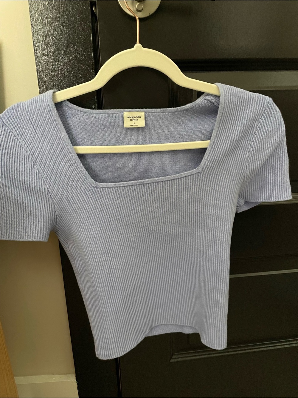 Abercrombie & Fitch Ribbed Square-Neck Top